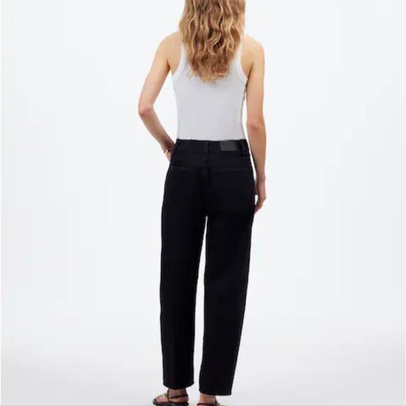 NEW Madewell The Arc-Leg Black Straight Leg Tapered Barrel Denim Jeans - Picture 4 of 14